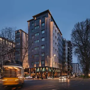 Windsor 4*, Milano Italia